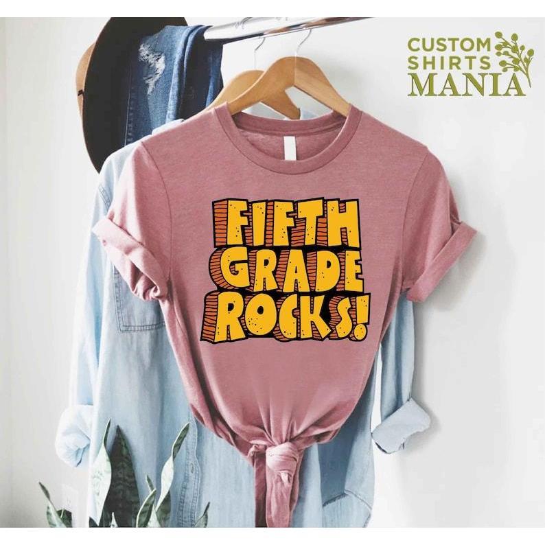 Fifth Grade Rocks, 5 Th Grade Back To School Gift T-Shirt Fifth Grade Rocks, 5 Th Grade Back To School Gift T-Shirt
