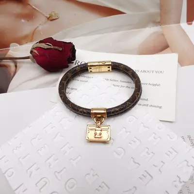 【エレガント♡】Louis Vuitton ブレスレット lady LV Lv Lady Bracelet - TikTok Shop
