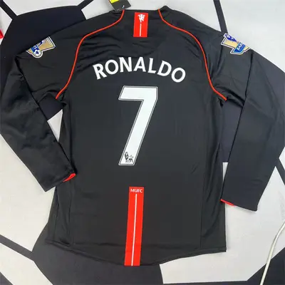 Retro Cristano Ronaldo Manchester United long sleeve Champions League retailer Edition