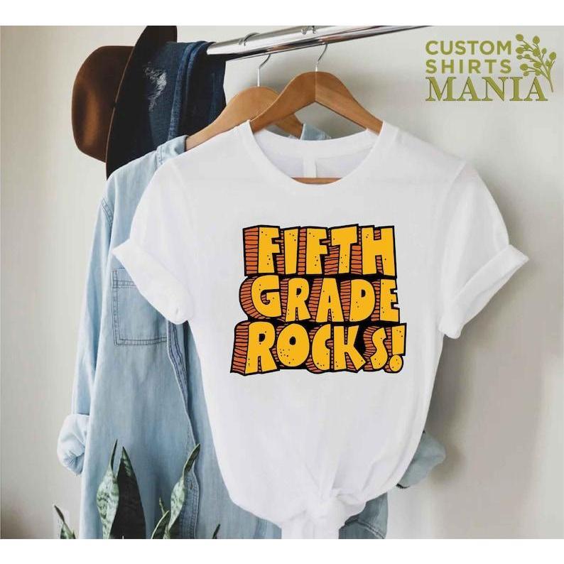 Fifth Grade Rocks, 5 Th Grade Back To School Gift T-Shirt Fifth Grade Rocks, 5 Th Grade Back To School Gift T-Shirt