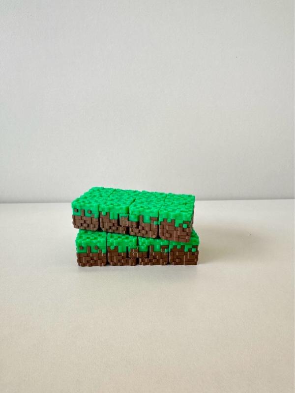 Minecraft Inspired Infinite Cube - Fidget Toy, Perfect Gift for Gamers, Stress Relief, 3D Printed 7 3751ded0a2ef4d13898c15ca4aaa8506~tplv omjb5zjo8w resize jpeg:800:1067