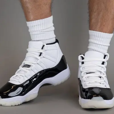 Men's air jordan 11 retro white black concord online