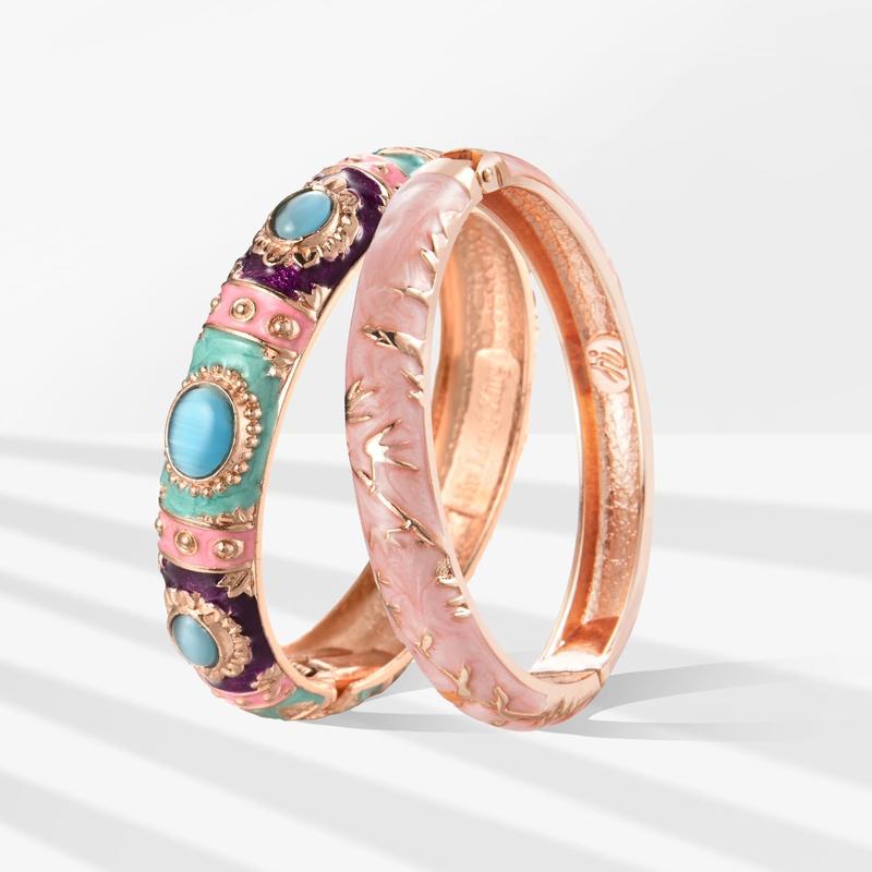 Zircon Ring and Engraved Enameled Circle Bracelet Zircon Ring and Engraved Enameled Circle Bracelet