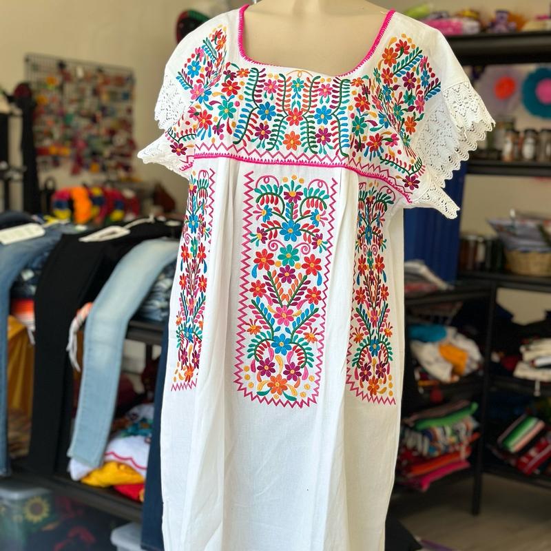 TikTok Shop Beautyful Traditional Mexican Dress Casual Comfort sixe XL