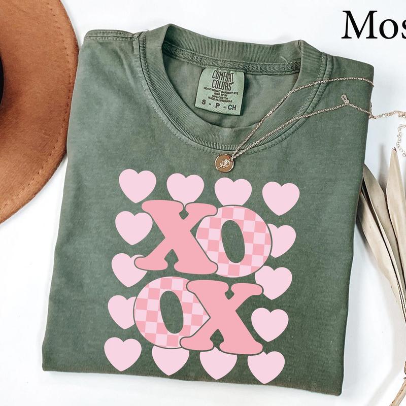 Retro Valentine Heart Shirt Great Valentines Day Gift Tee Retro Valentine Heart Shirt Great Valentines Day Gift Tee