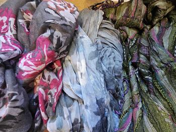 Product Review of $1.64 Each Fall & Winter Thin/Thick Scarves & Shawl & Wrap for Effortless Style, Chic & Breezy, for Women from H**r 1