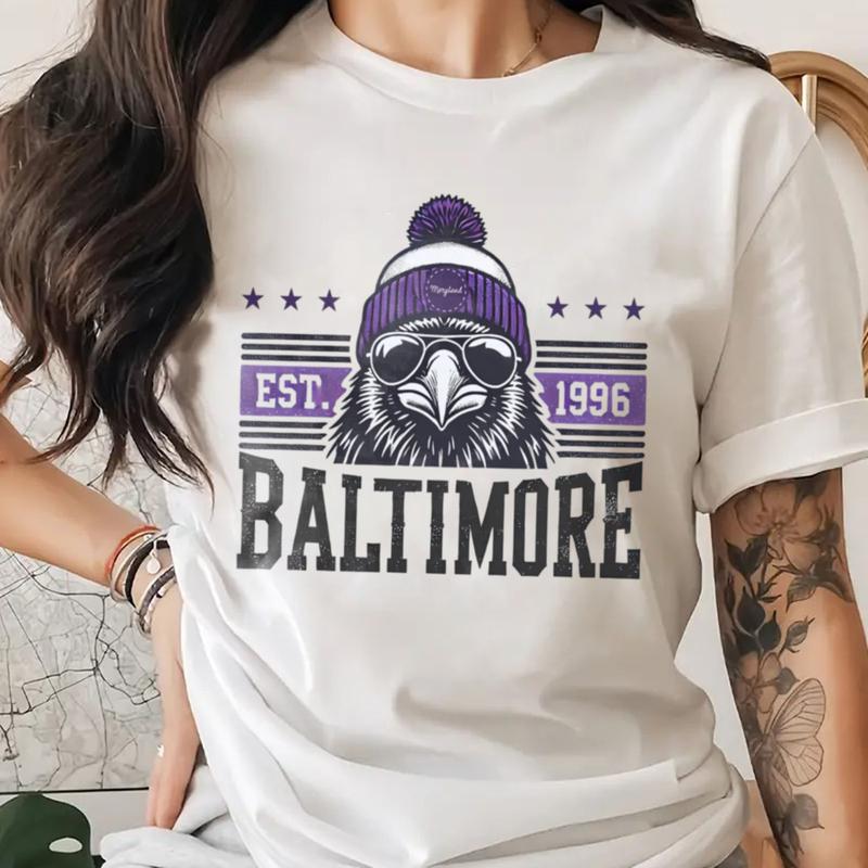 Baltimore Football | Maryland Vintage Raven Gift T-Shirt Baltimore Football | Maryland Vintage Raven Gift T-Shirt