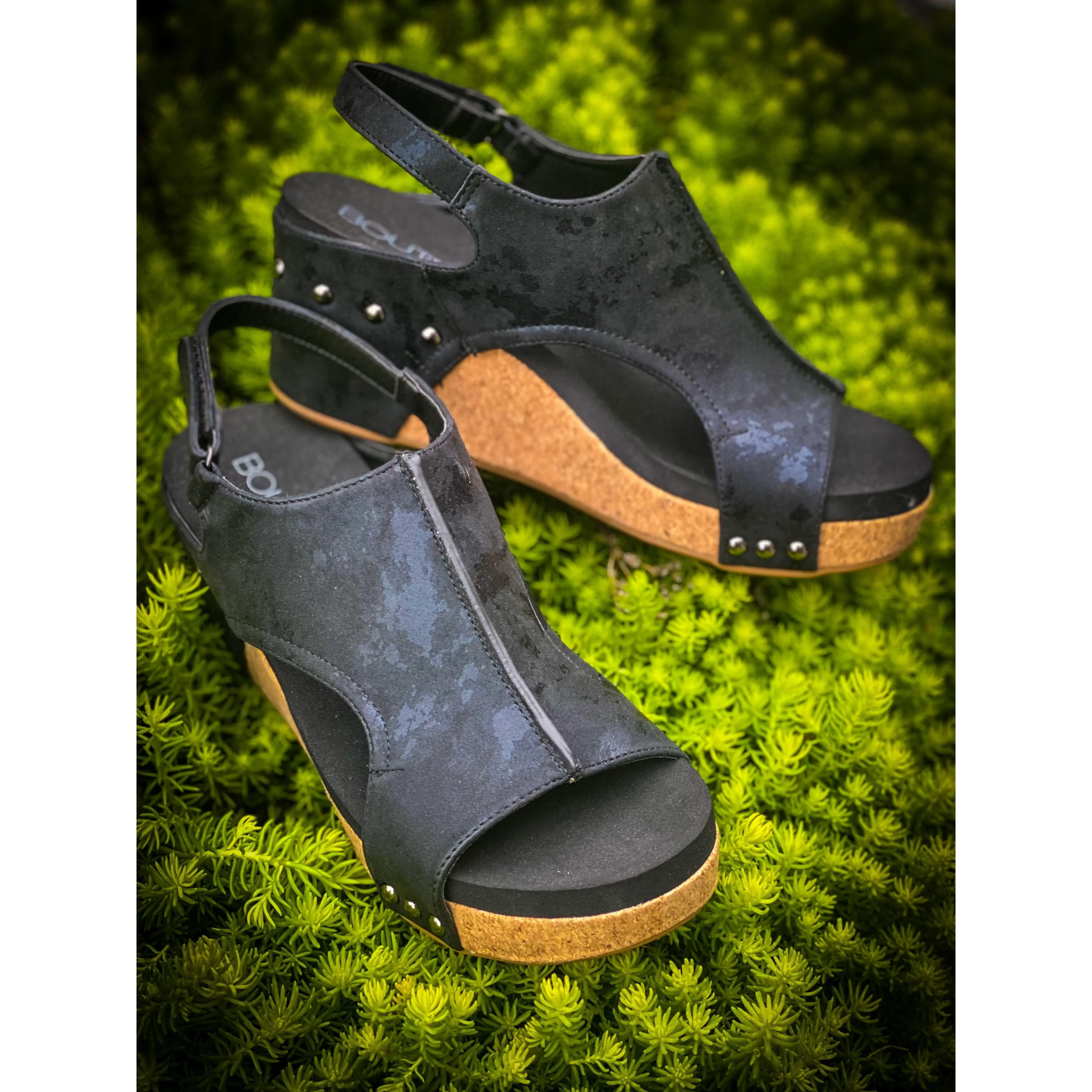 Carley Wedge Sandals (b-2)(w1)(bc-a)(f3) Carley Wedge Sandals (b-2)(w1)(bc-a)(f3)
