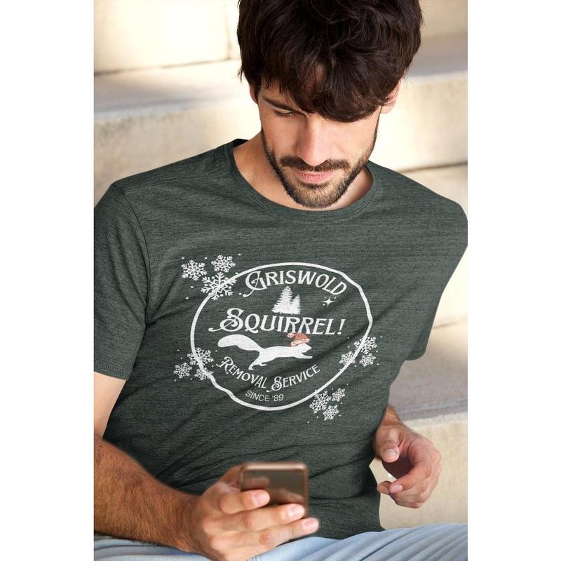 Retro Griswold's Christmas Squirrel Funny T-Shirt Retro Griswold's Christmas Squirrel Funny T-Shirt