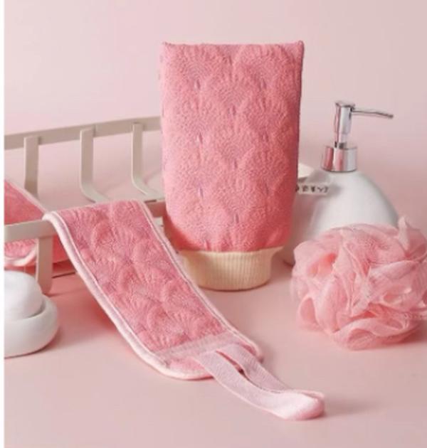 Exfoliating Loofah, Mit & Towel (3 Pk) - TikTok Shop