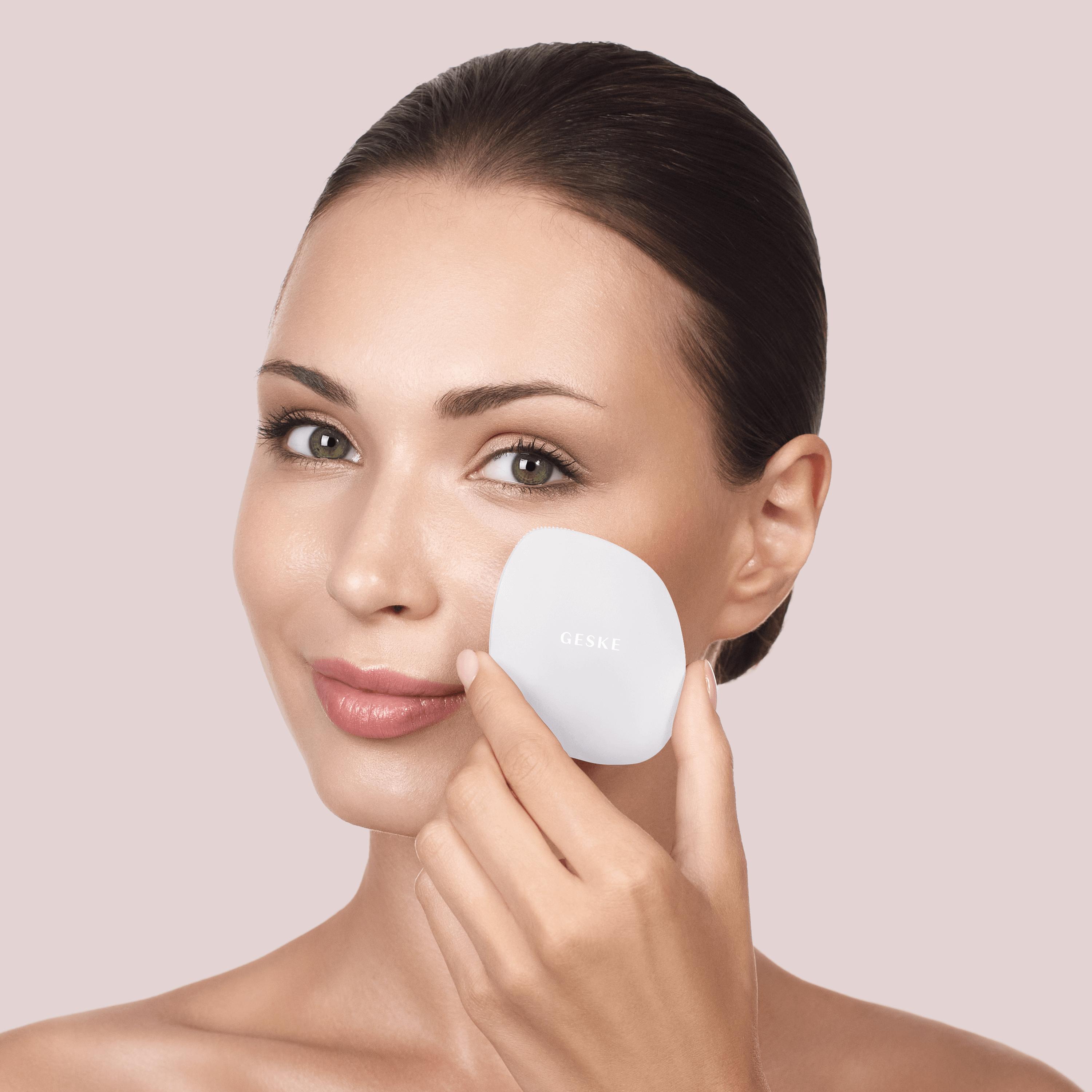 Cepillo facial GESKE | 4 en 1 | Cepillo de limpieza facial - Imagen 11 de 88